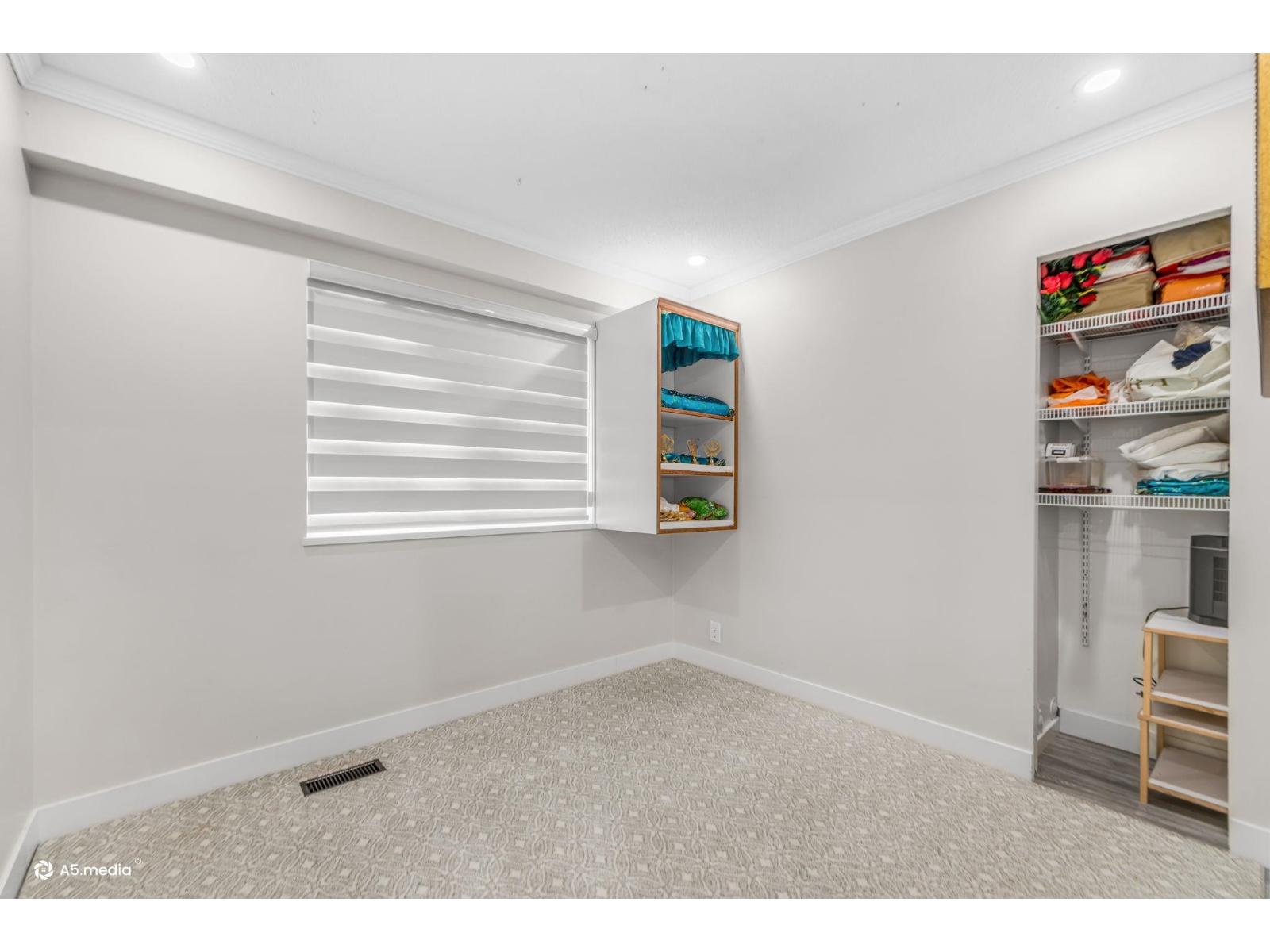 11573 84a Avenue, Delta, British Columbia  V4C 2S5 - Photo 14 - R3114185