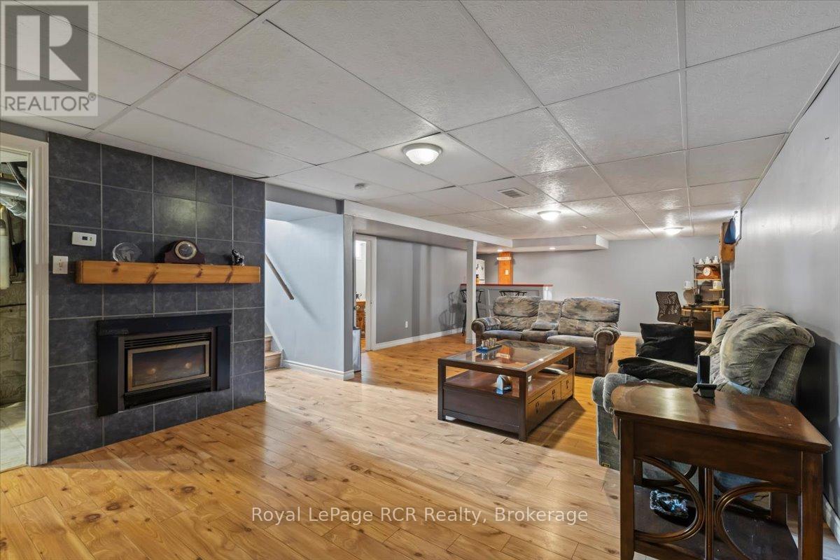 601 17th Avenue, Hanover, Ontario  N4N 3B1 - Photo 10 - X13036322