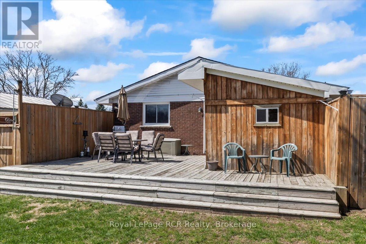 601 17th Avenue, Hanover, Ontario  N4N 3B1 - Photo 15 - X13036322