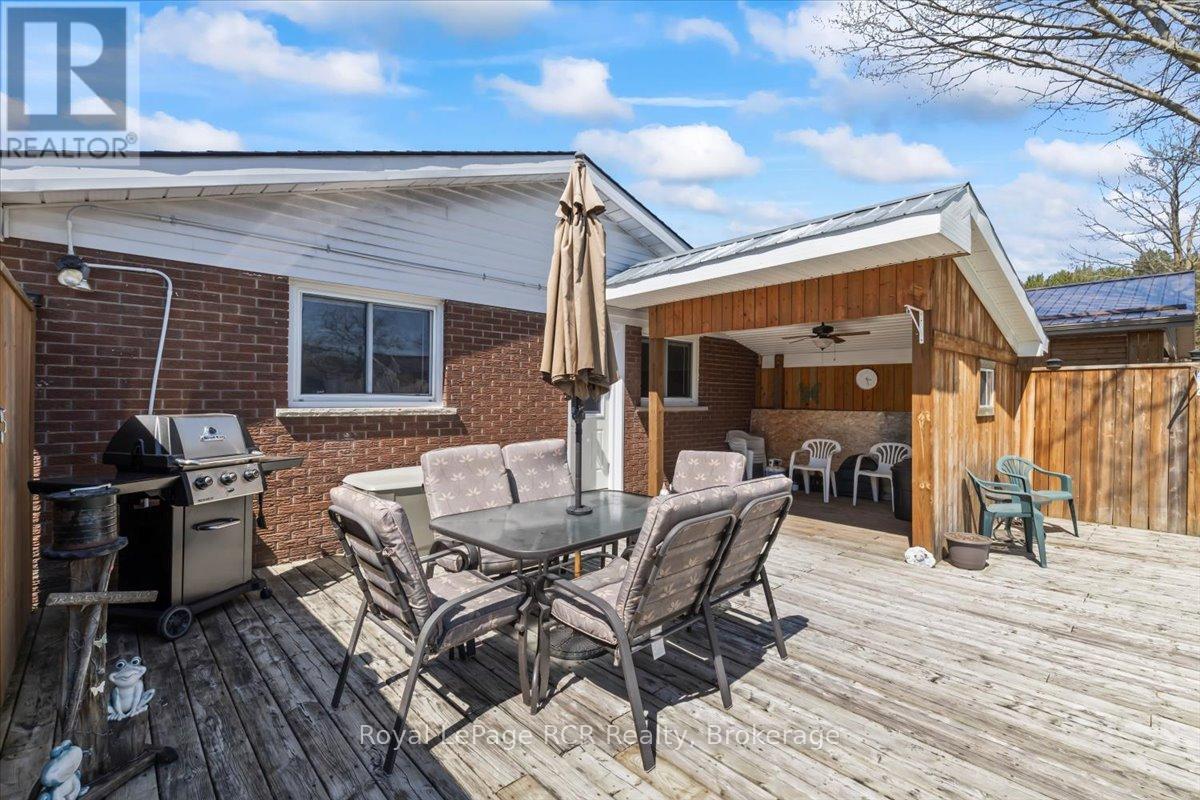 601 17th Avenue, Hanover, Ontario  N4N 3B1 - Photo 16 - X13036322