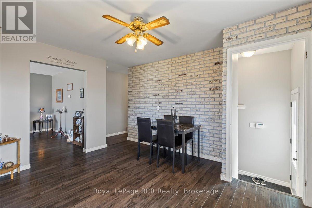 601 17th Avenue, Hanover, Ontario  N4N 3B1 - Photo 3 - X13036322