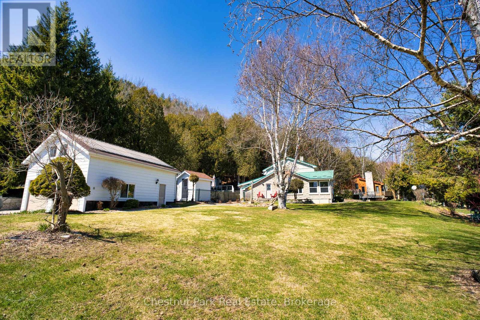 47 Water Street, Northern Bruce Peninsula, Ontario  N0H 2T0 - Photo 2 - X13036380