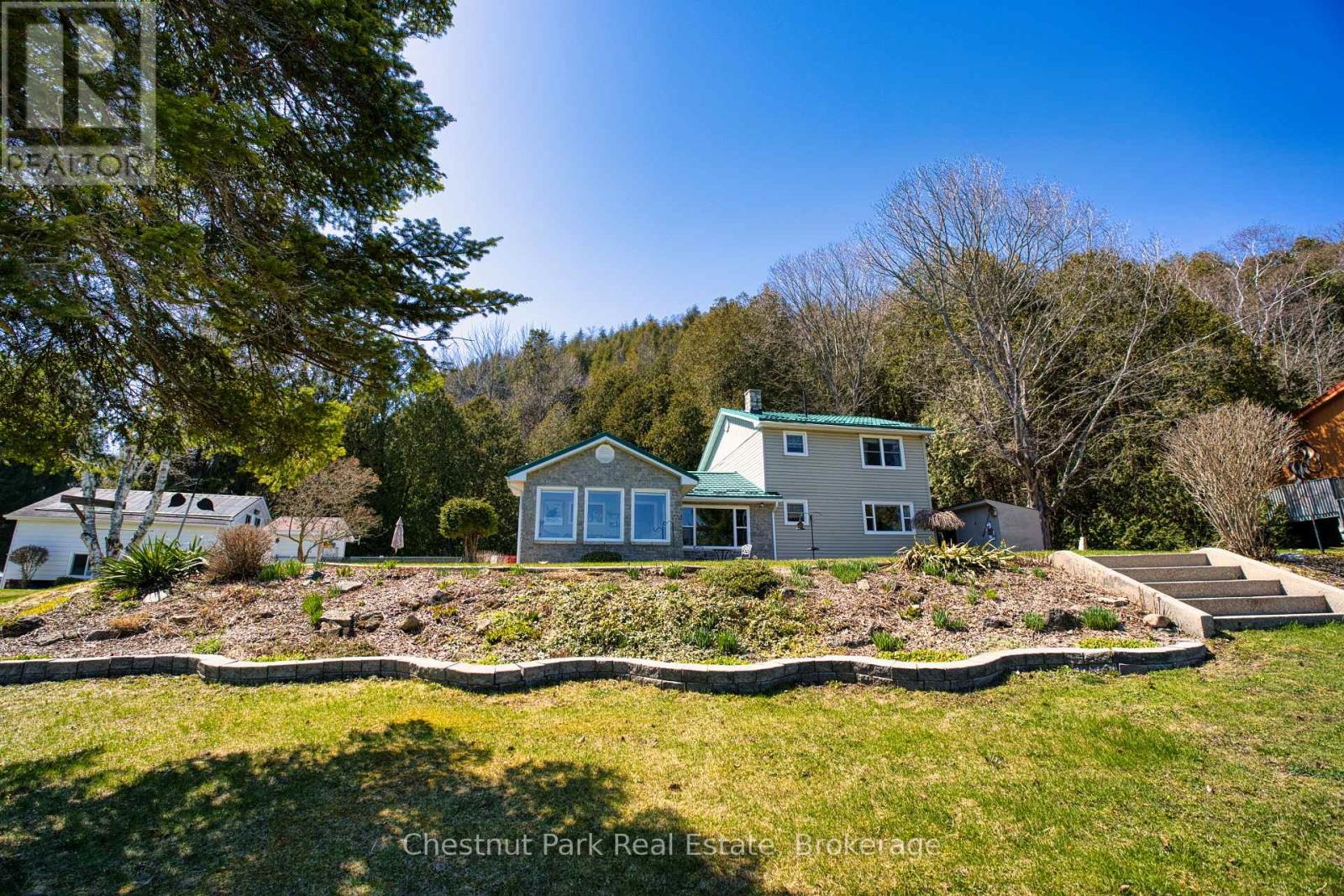 47 Water Street, Northern Bruce Peninsula, Ontario  N0H 2T0 - Photo 3 - X13036380