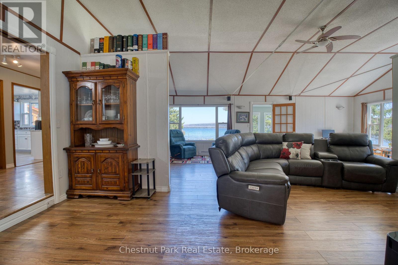 47 Water Street, Northern Bruce Peninsula, Ontario  N0H 2T0 - Photo 7 - X13036380