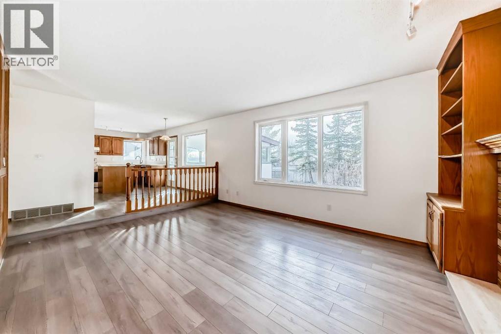 266 Edgepark Way Nw, Calgary, Alberta  T3A 4S7 - Photo 17 - A2276555