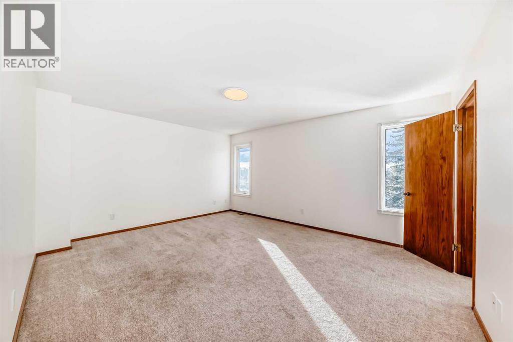 266 Edgepark Way Nw, Calgary, Alberta  T3A 4S7 - Photo 29 - A2276555