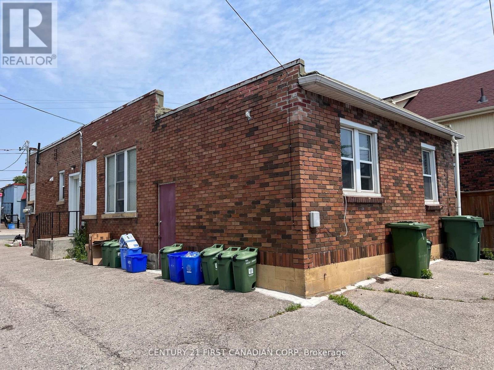 745 & 749 Hamilton Road, London East, Ontario  N5Z 1T8 - Photo 9 - X13036168