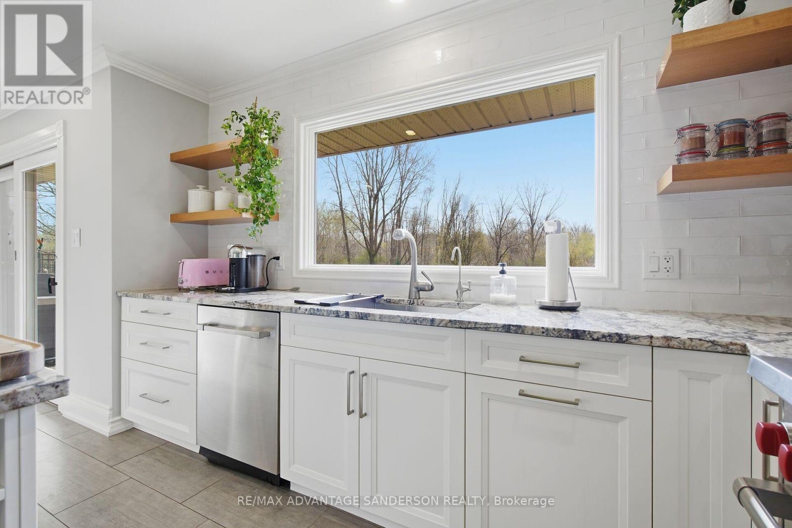 13157 Medway Road, Middlesex Centre, Ontario  N0M 1C0 - Photo 37 - X13036188