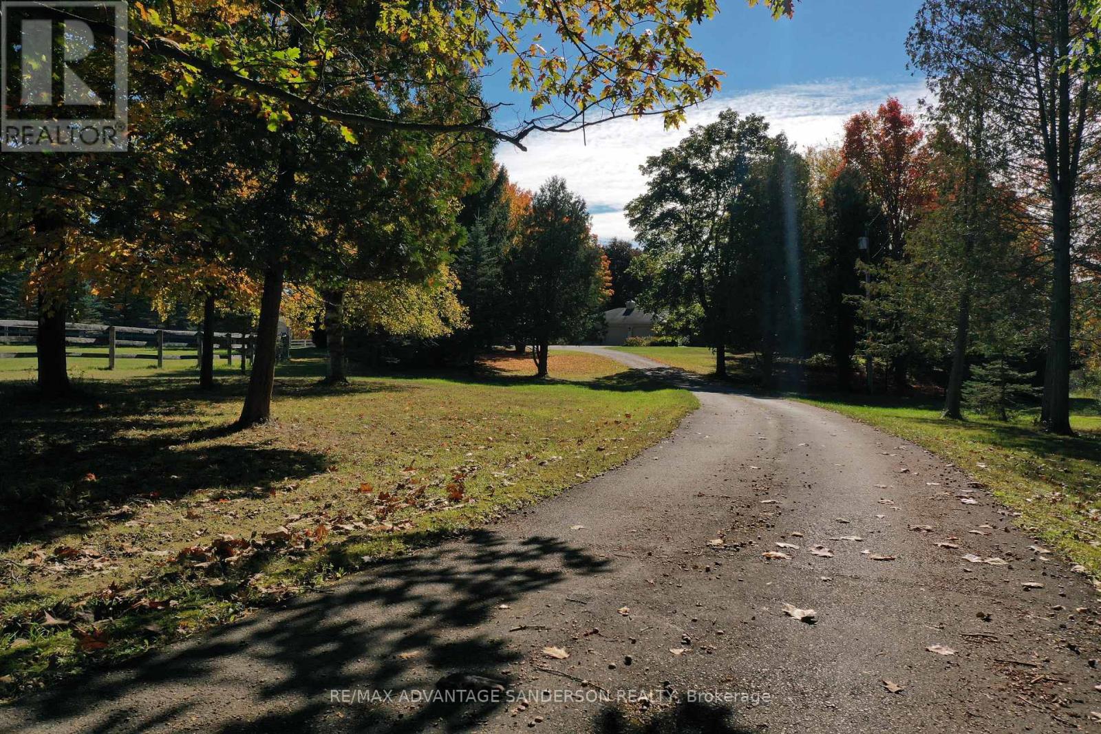 13157 Medway Road, Middlesex Centre, Ontario  N0M 1C0 - Photo 19 - X13036192