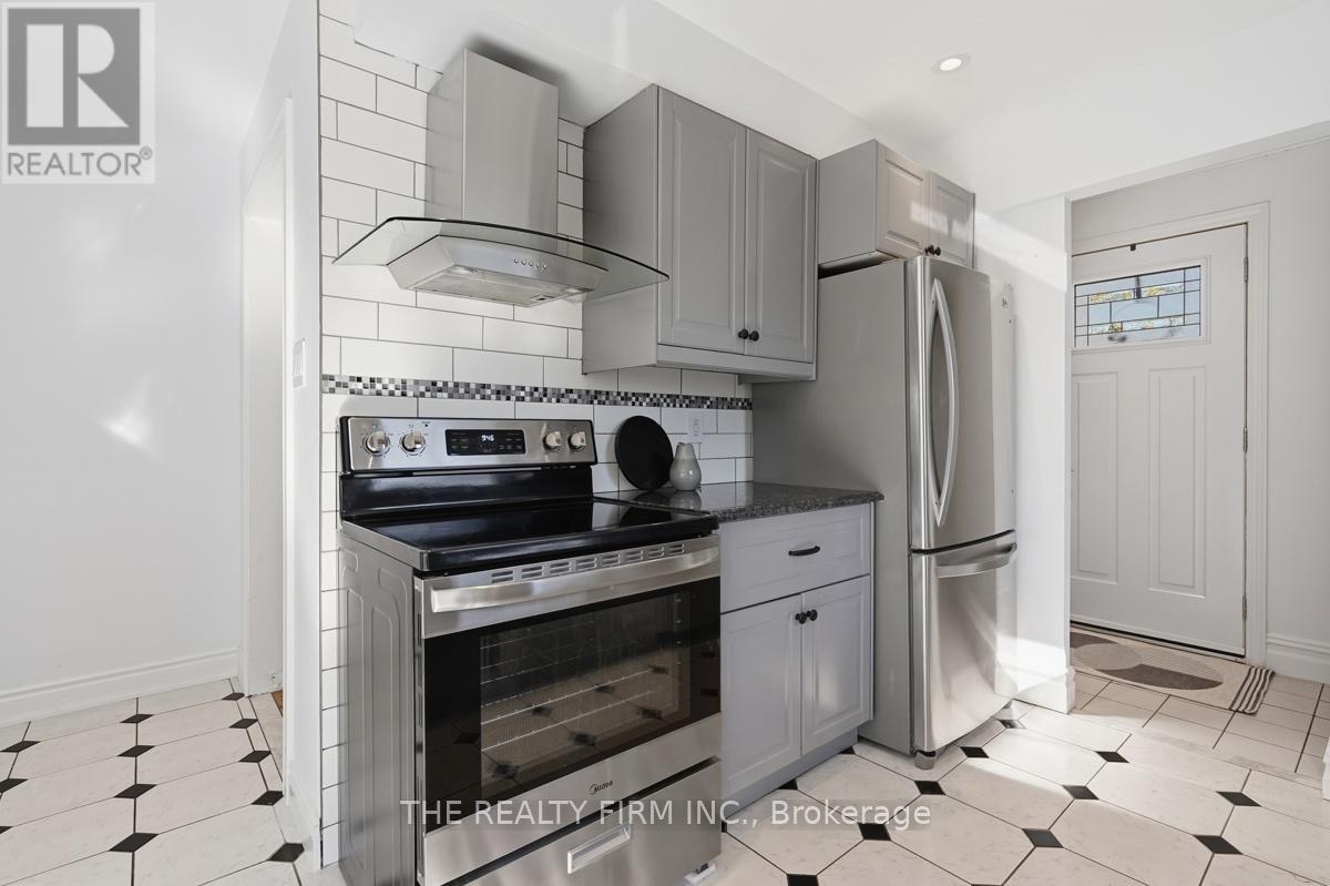 923 Willow Lane, London South, Ontario  N6E 1H4 - Photo 13 - X13036274