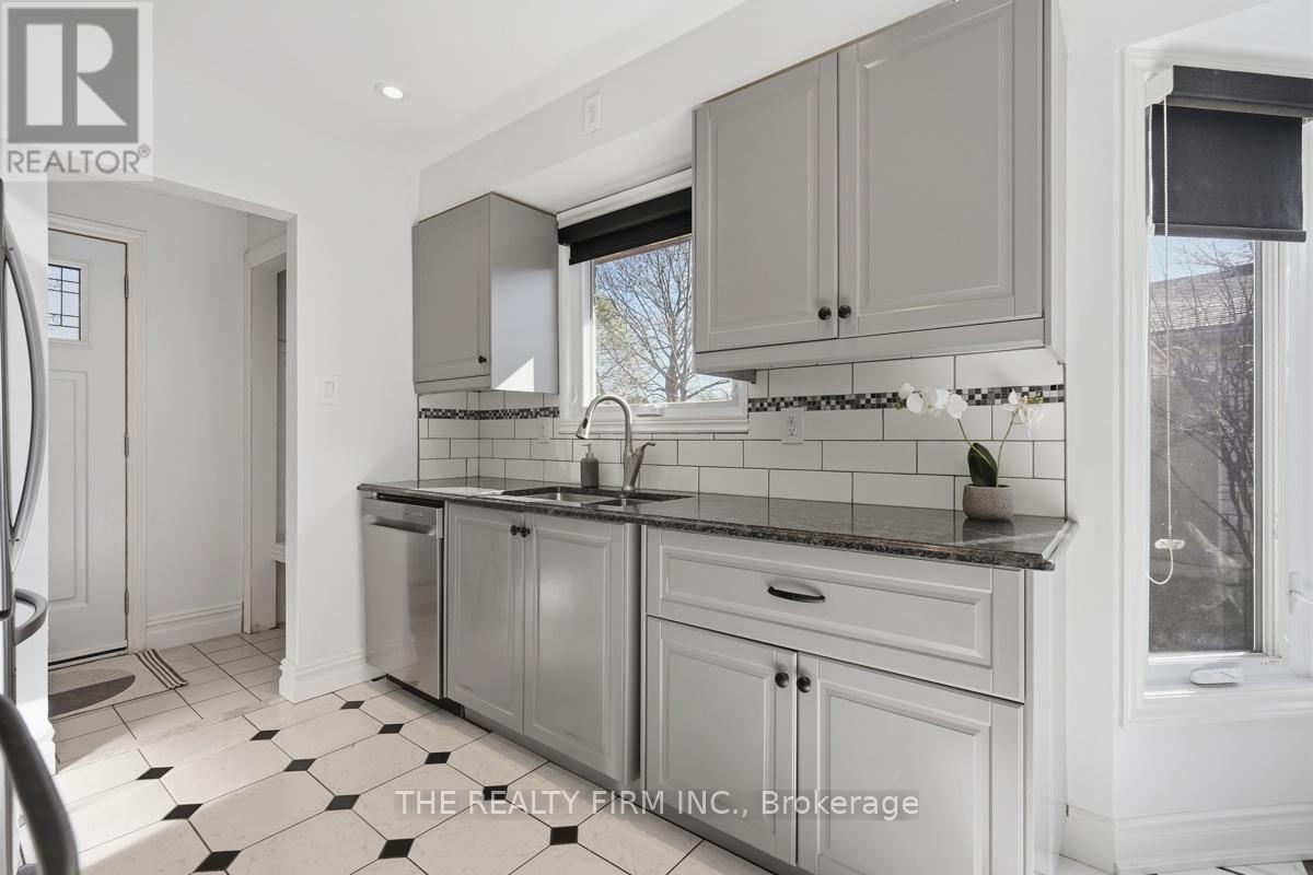 923 Willow Lane, London South, Ontario  N6E 1H4 - Photo 14 - X13036274