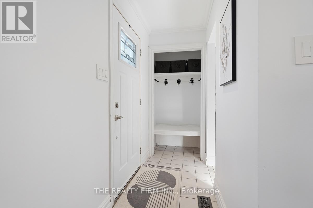 923 Willow Lane, London South, Ontario  N6E 1H4 - Photo 5 - X13036274