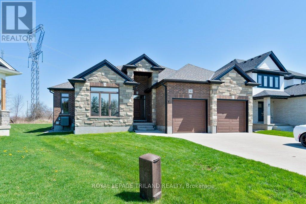 14 Rea Court, Southwold, Ontario  N6L 1M1 - Photo 2 - X13036418