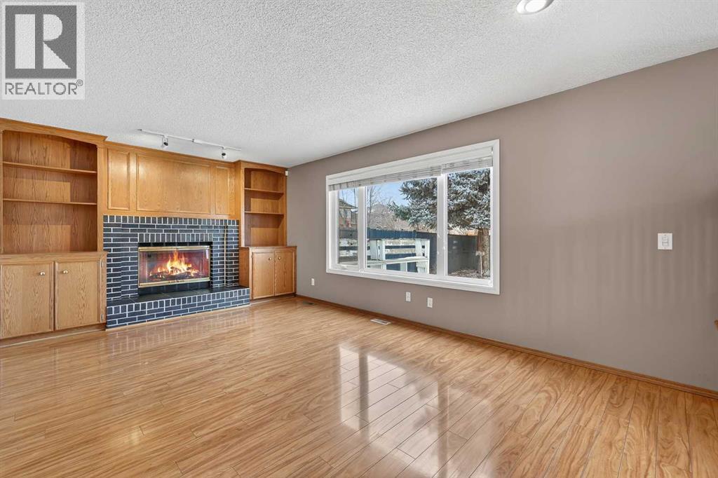 1208 Sunvista Way Se, Calgary, Alberta  T2X 3G1 - Photo 15 - A2289466