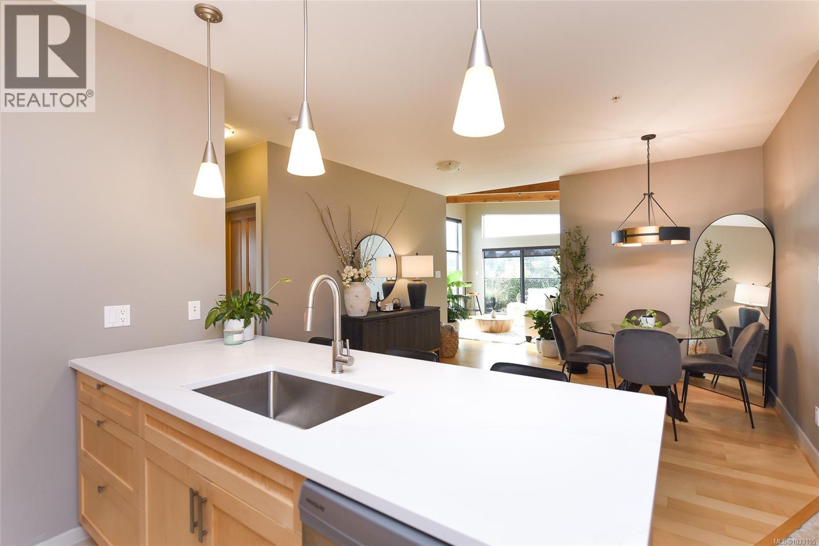 142 2300 Mansfield Dr, Courtenay, British Columbia  V9N 3S3 - Photo 36 - 1033105