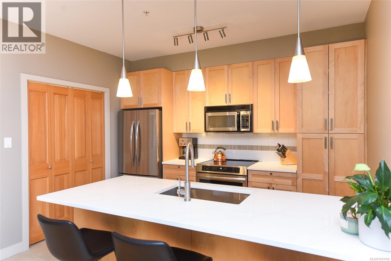 142 2300 Mansfield Dr, Courtenay, British Columbia  V9N 3S3 - Photo 6 - 1033105