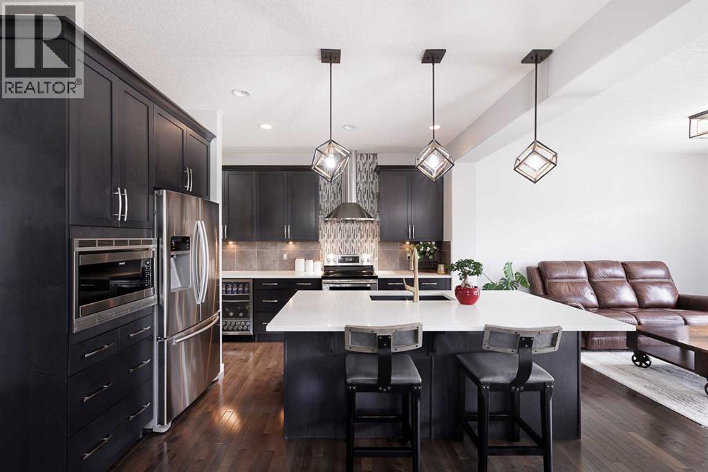 66 Skyview Point Rise Ne, Calgary, Alberta  T3N 1B6 - Photo 2 - A2303559