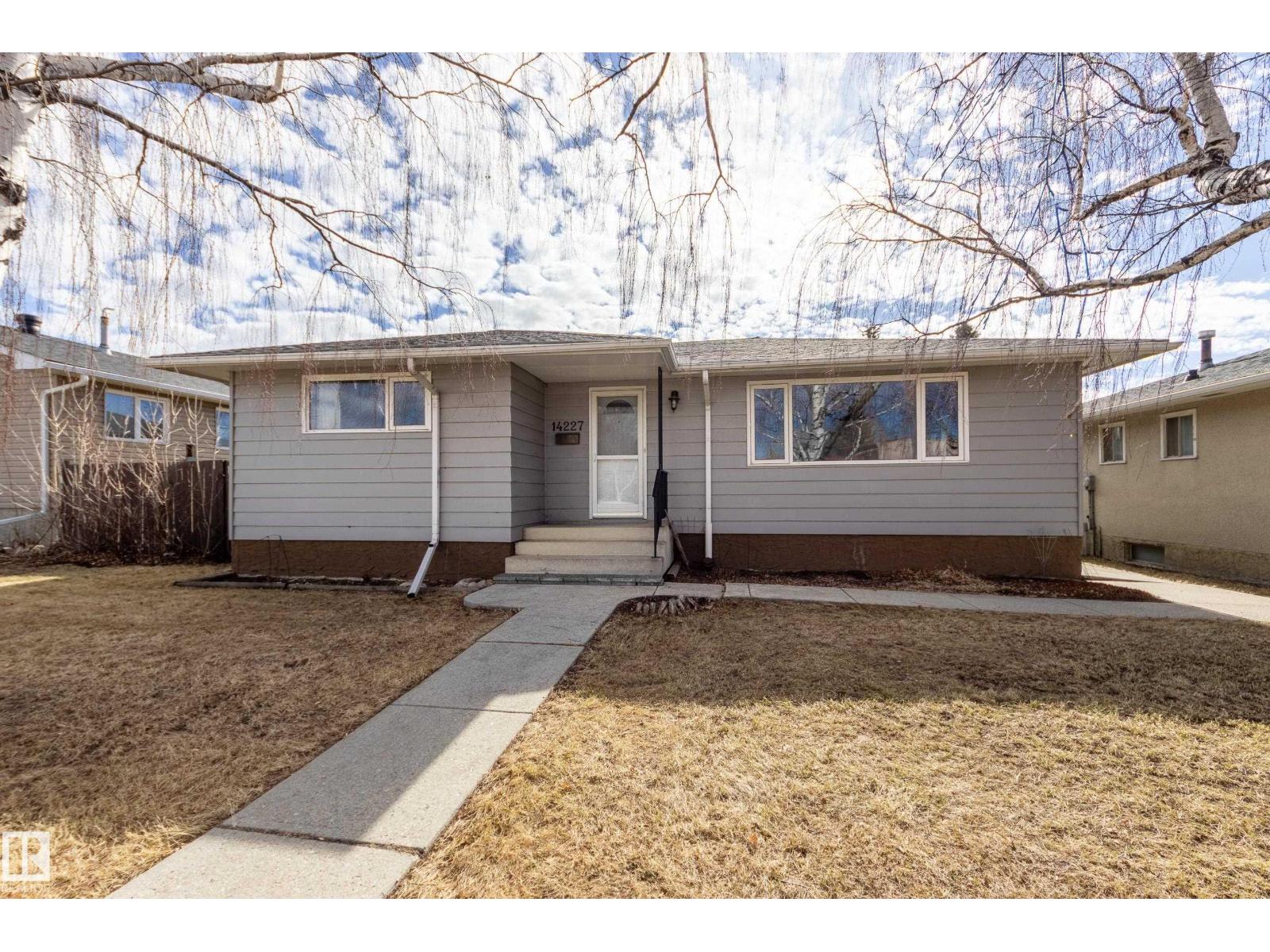 14227 74 ST NW, edmonton, Alberta