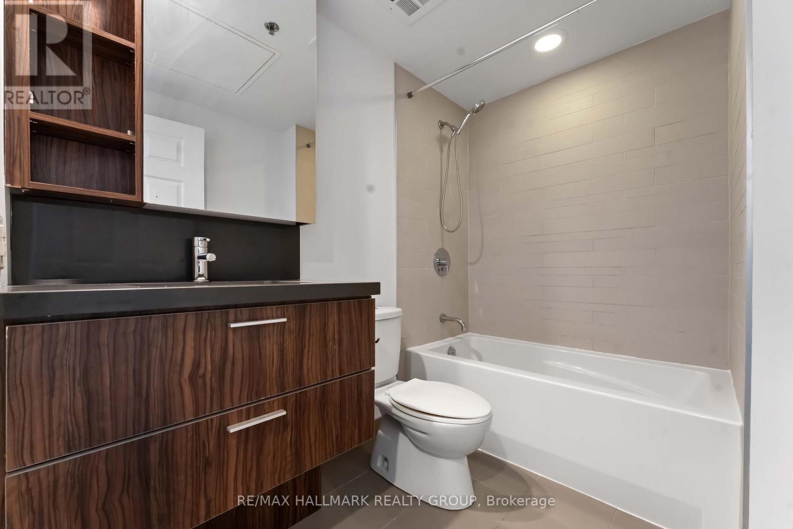 750 - 340 Mcleod Street, Ottawa, Ontario  K2P 1A4 - Photo 20 - X13036220