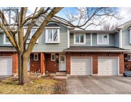 378 VALADE CRESCENT, Ottawa, Ontario