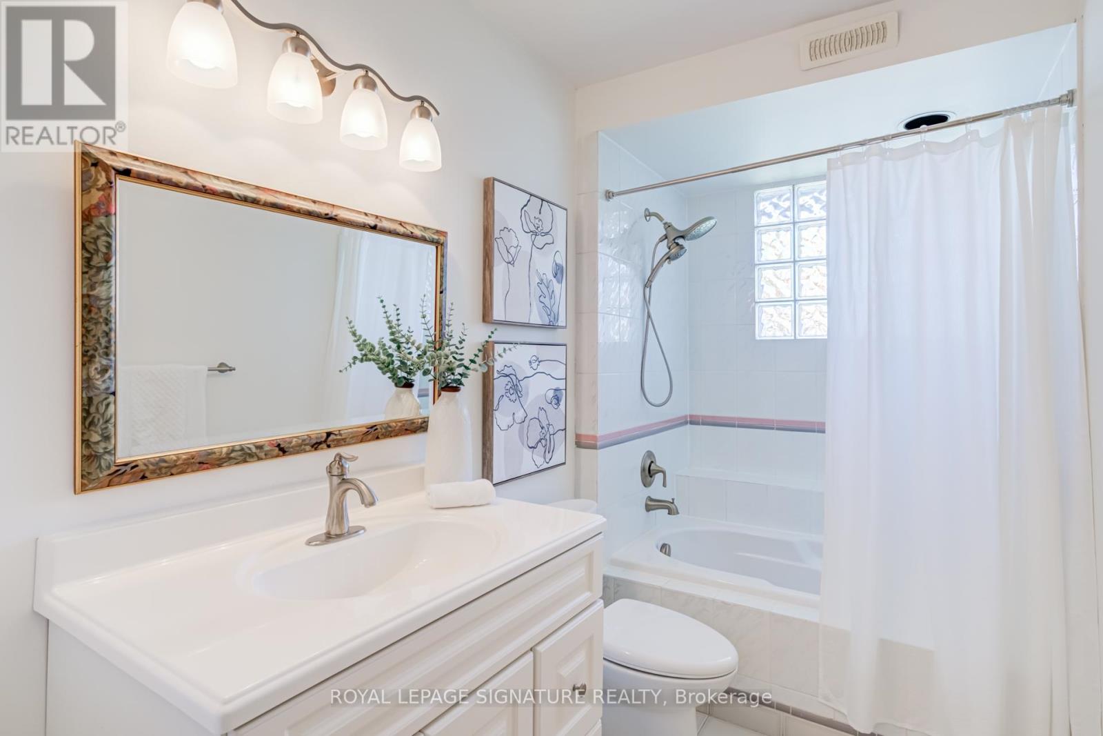 138 Melrose Avenue, Toronto, Ontario  M5M 1Y7 - Photo 16 - C13035950