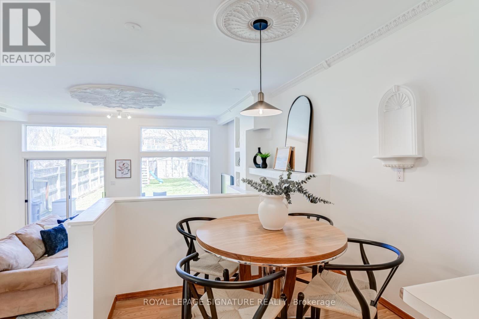 138 Melrose Avenue, Toronto, Ontario  M5M 1Y7 - Photo 10 - C13035950