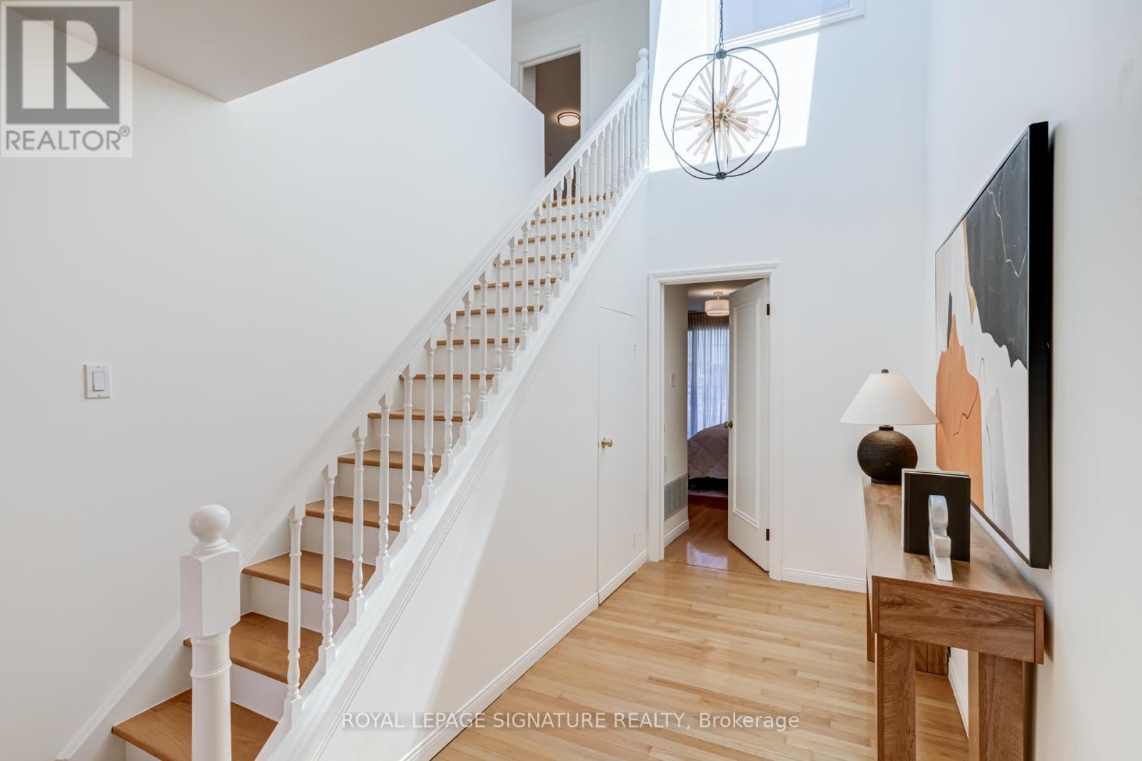 138 Melrose Avenue, Toronto, Ontario  M5M 1Y7 - Photo 13 - C13035950