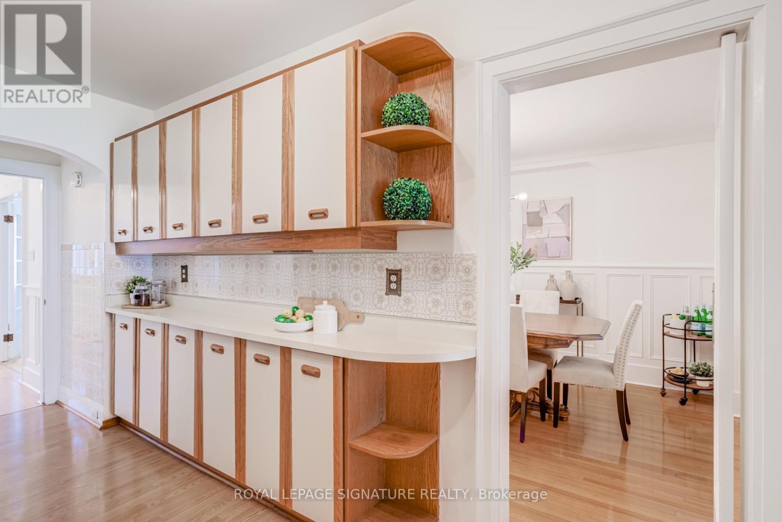 138 Melrose Avenue, Toronto, Ontario  M5M 1Y7 - Photo 8 - C13035950