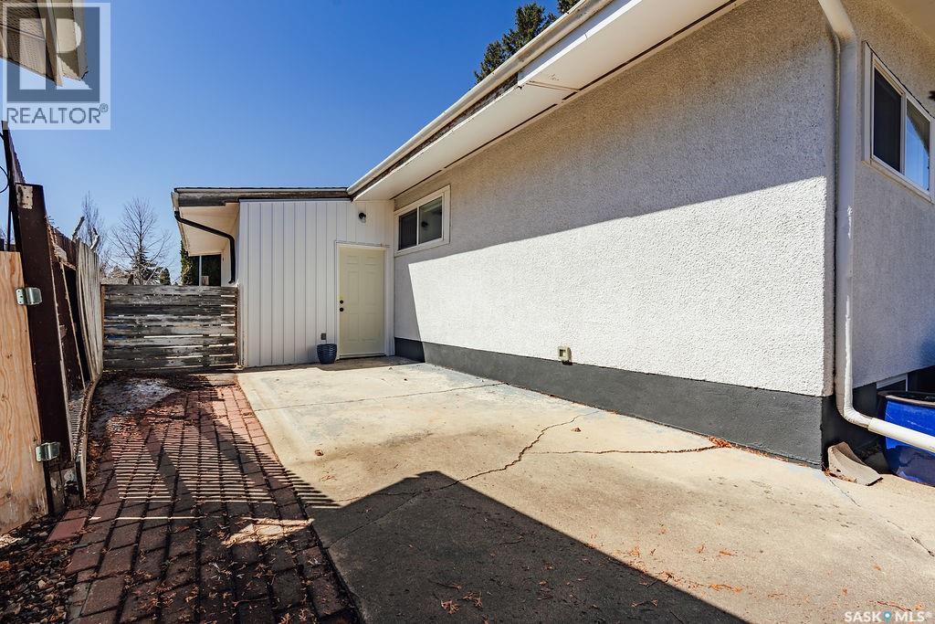 176 Tucker Crescent, Saskatoon, Saskatchewan  S7H 3H9 - Photo 36 - SK033751