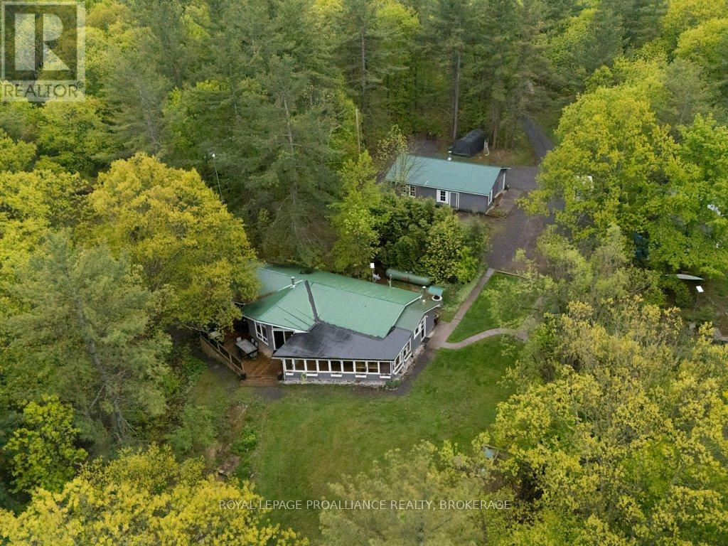 1535 Dwyer Lane, Frontenac, Ontario  K0K 1Z0 - Photo 1 - X12840524