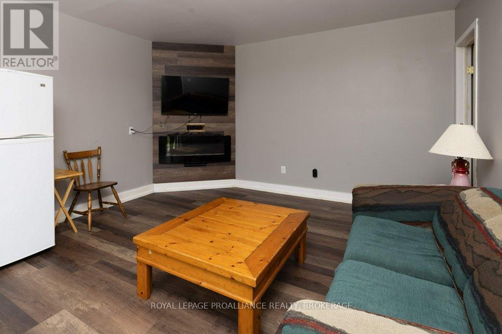 1535 Dwyer Lane, Frontenac, Ontario  K0K 1Z0 - Photo 20 - X12840524