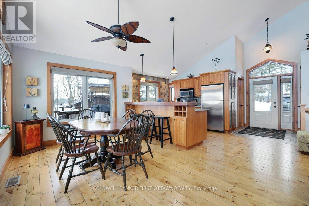 1374 Black Lake North Shore Road, Tay Valley, Ontario  K7H 3C5 - Photo 10 - X12856924