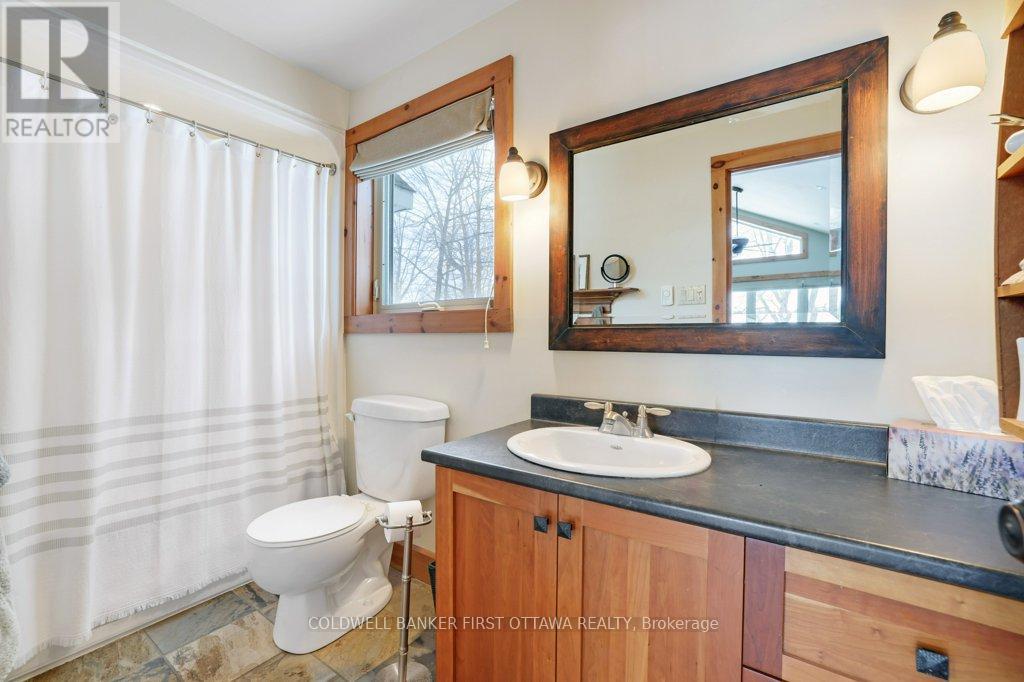 1374 Black Lake North Shore Road, Tay Valley, Ontario  K7H 3C5 - Photo 18 - X12856924