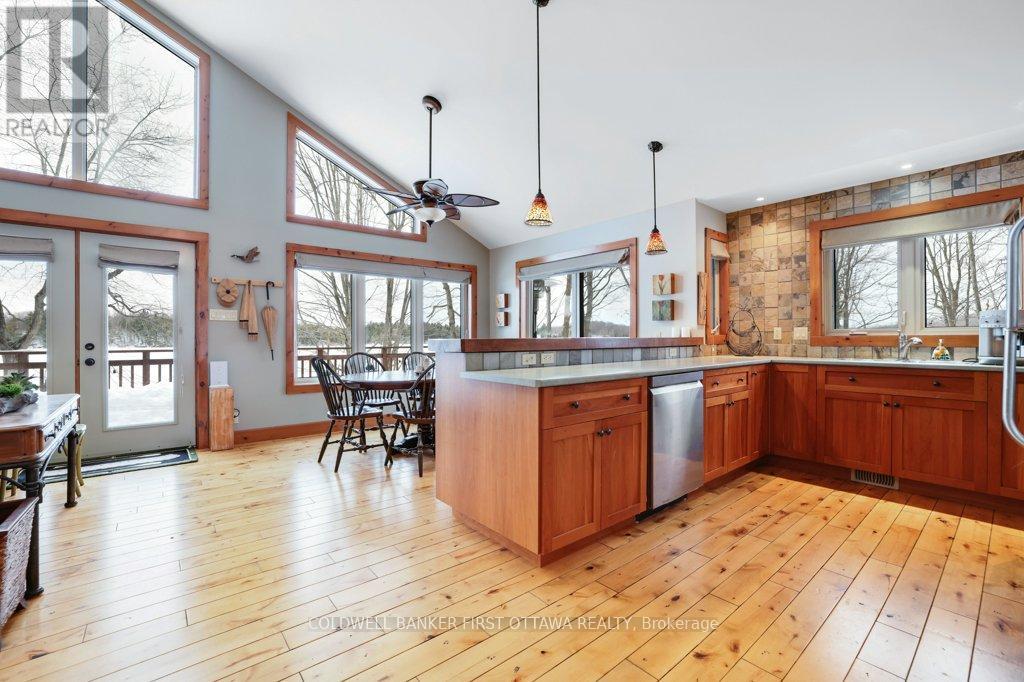 1374 Black Lake North Shore Road, Tay Valley, Ontario  K7H 3C5 - Photo 8 - X12856924