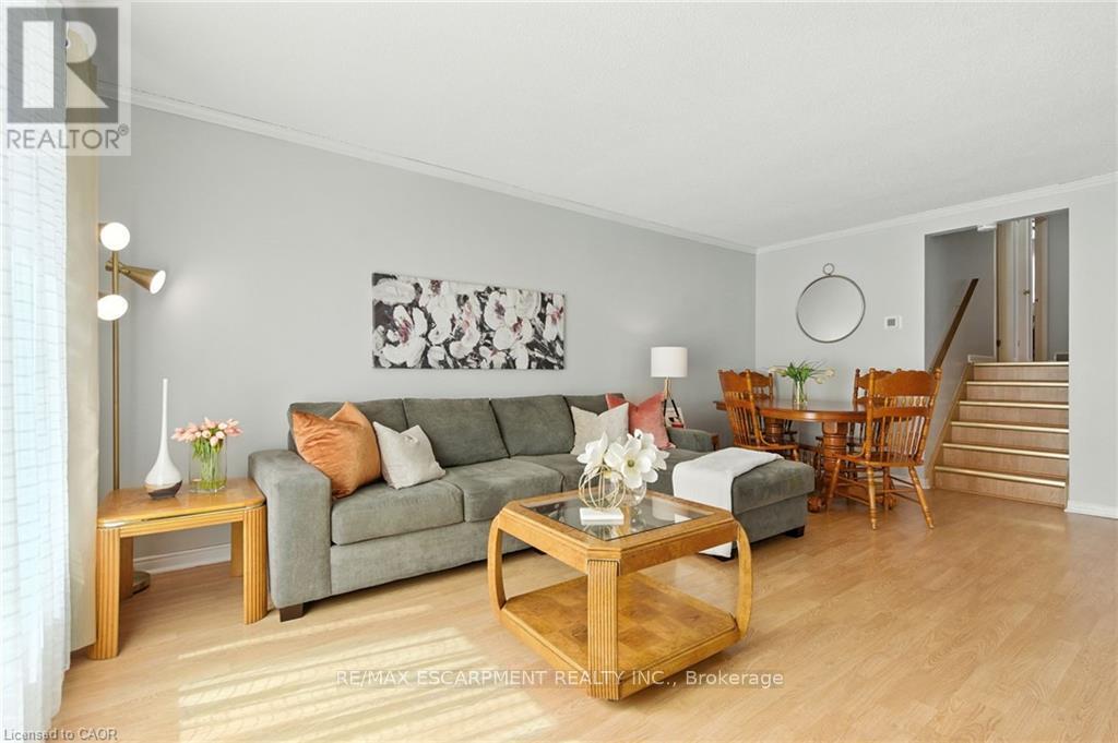 30 Rainbow Court, Welland, Ontario  L3C 6R4 - Photo 4 - X13035820