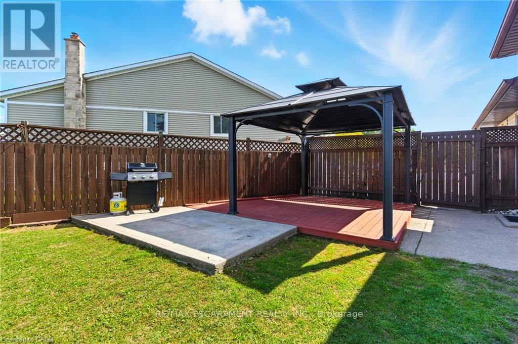 30 Rainbow Court, Welland, Ontario  L3C 6R4 - Photo 25 - X13035820