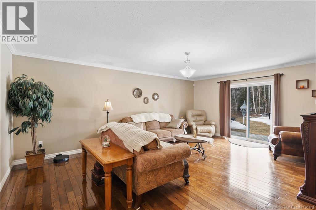 1 Silverwood Drive, Miramichi, New Brunswick  E1V 5Z1 - Photo 11 - NB137822