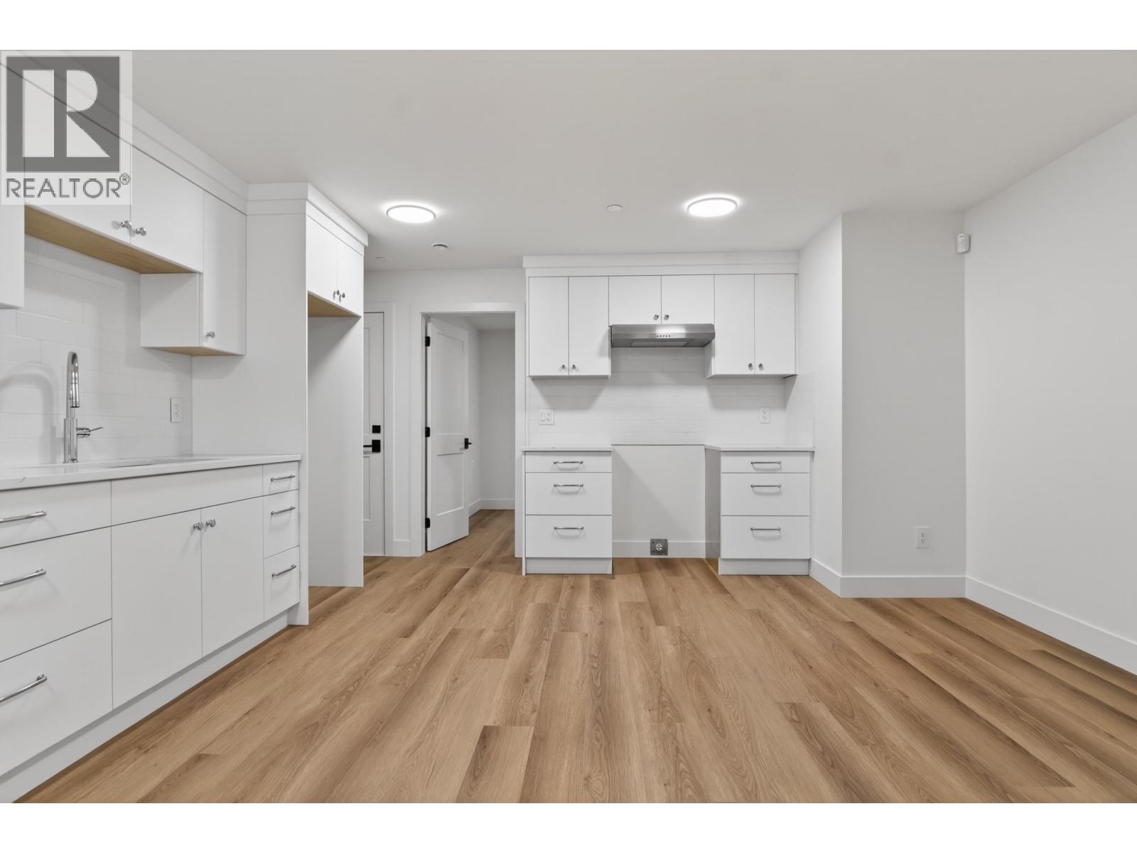 2 902 First Street, New Westminster, British Columbia  V3L 2J2 - Photo 32 - R3114945