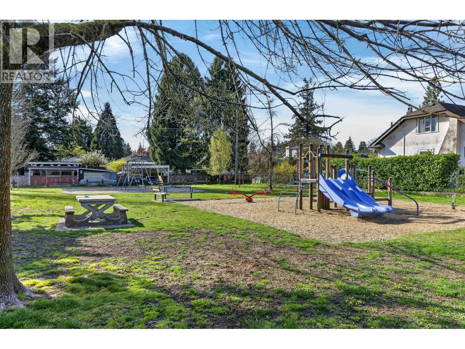 2 902 First Street, New Westminster, British Columbia  V3L 2J2 - Photo 39 - R3114945