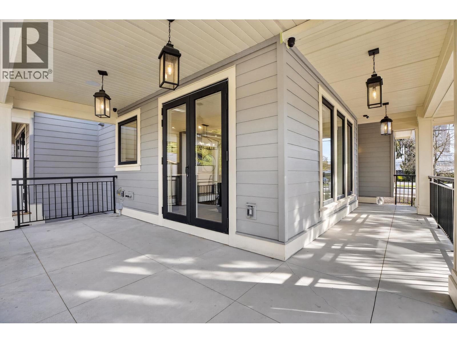 2 902 First Street, New Westminster, British Columbia  V3L 2J2 - Photo 35 - R3114945