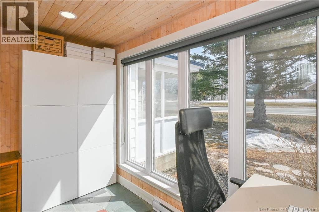 725 Saint-Pierre O. Boulevard, Caraquet, New Brunswick  E1W 1A1 - Photo 33 - NB137291