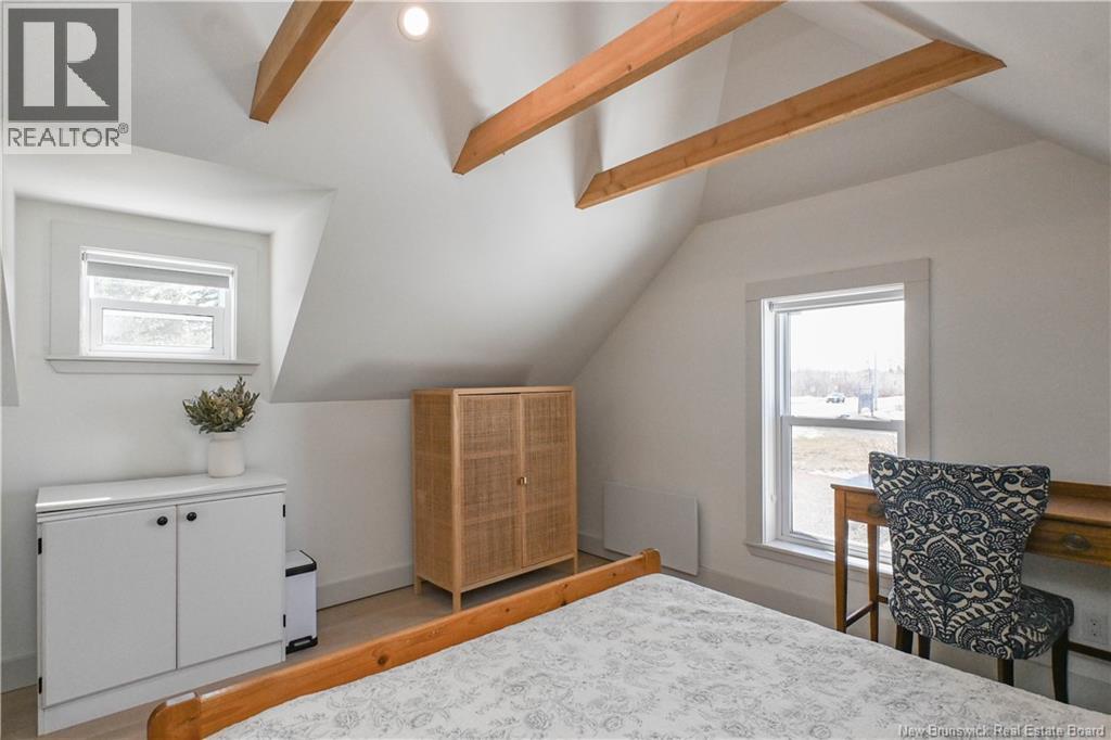 725 Saint-Pierre O. Boulevard, Caraquet, New Brunswick  E1W 1A1 - Photo 44 - NB137291