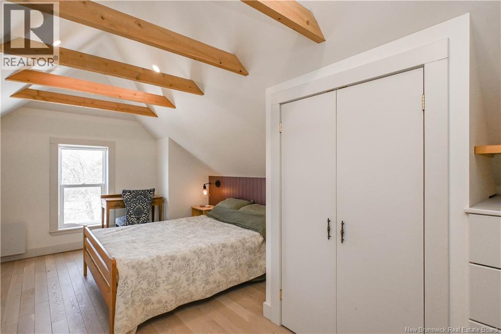 725 Saint-Pierre O. Boulevard, Caraquet, New Brunswick  E1W 1A1 - Photo 42 - NB137291