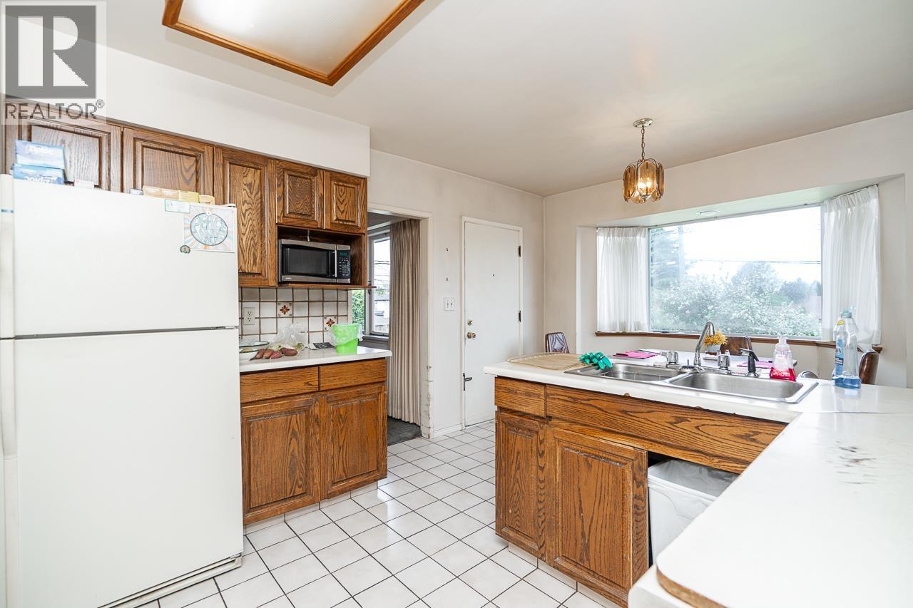 6257 Berwick Street, Burnaby, British Columbia  V5H 1W3 - Photo 15 - R3114754