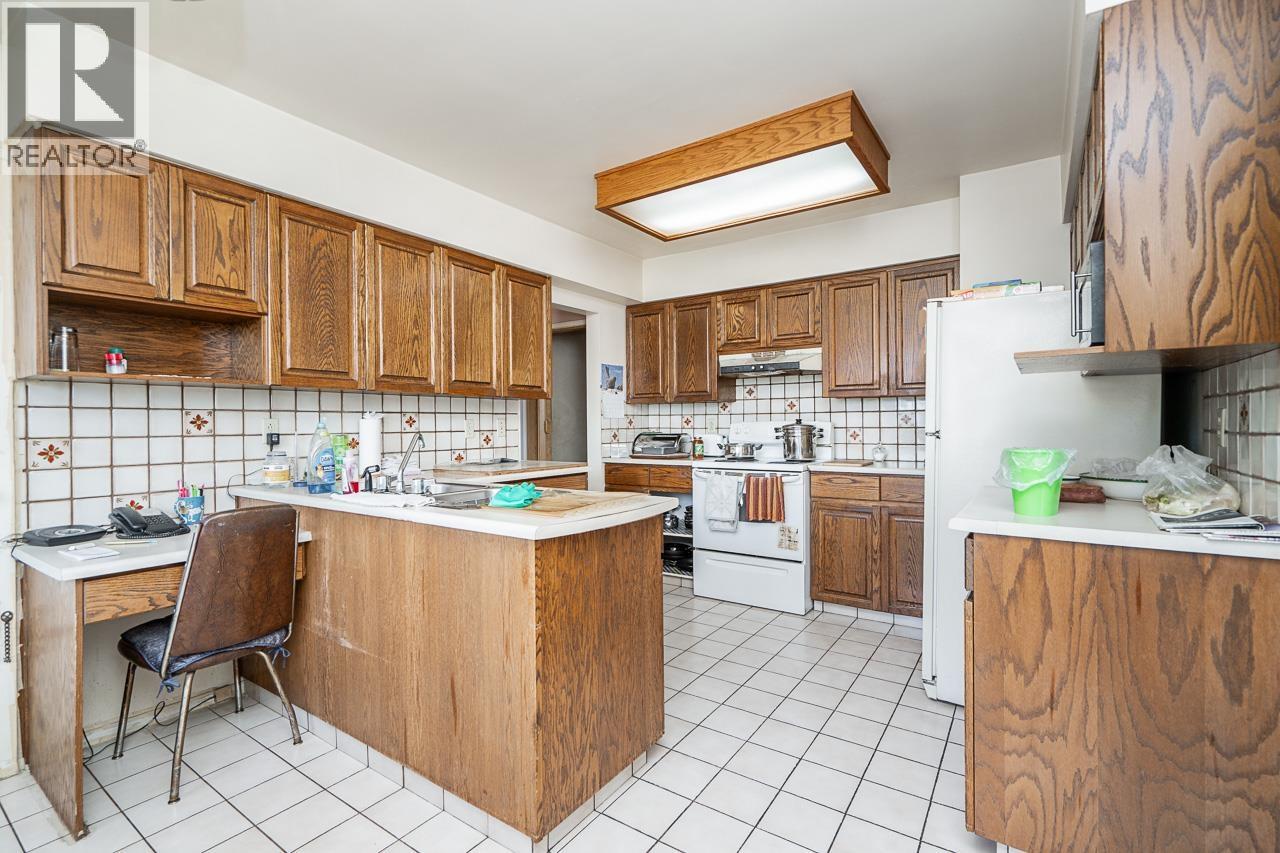 6257 Berwick Street, Burnaby, British Columbia  V5H 1W3 - Photo 12 - R3114754