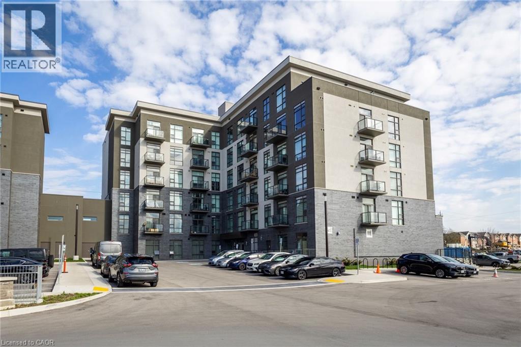 10 Mallard Trail Unit# 438, Waterdown, Ontario  L8B 2A7 - Photo 2 - 40823526