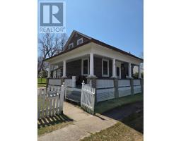 54 MUNRO STREET, Brock, Ontario