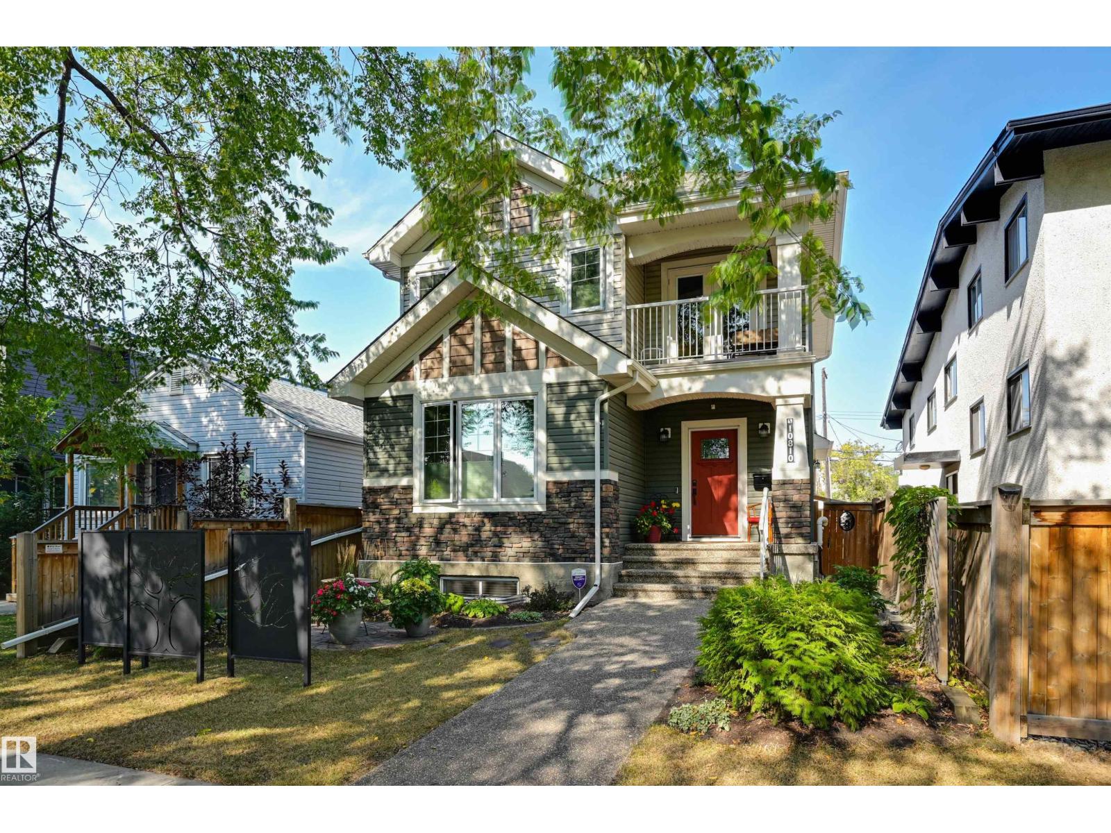 10810 74 AV NW, edmonton, Alberta