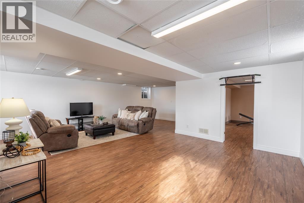 4090 Collingwood Street, Plympton-Wyoming, Ontario  N0N 1J6 - Photo 22 - 26001929