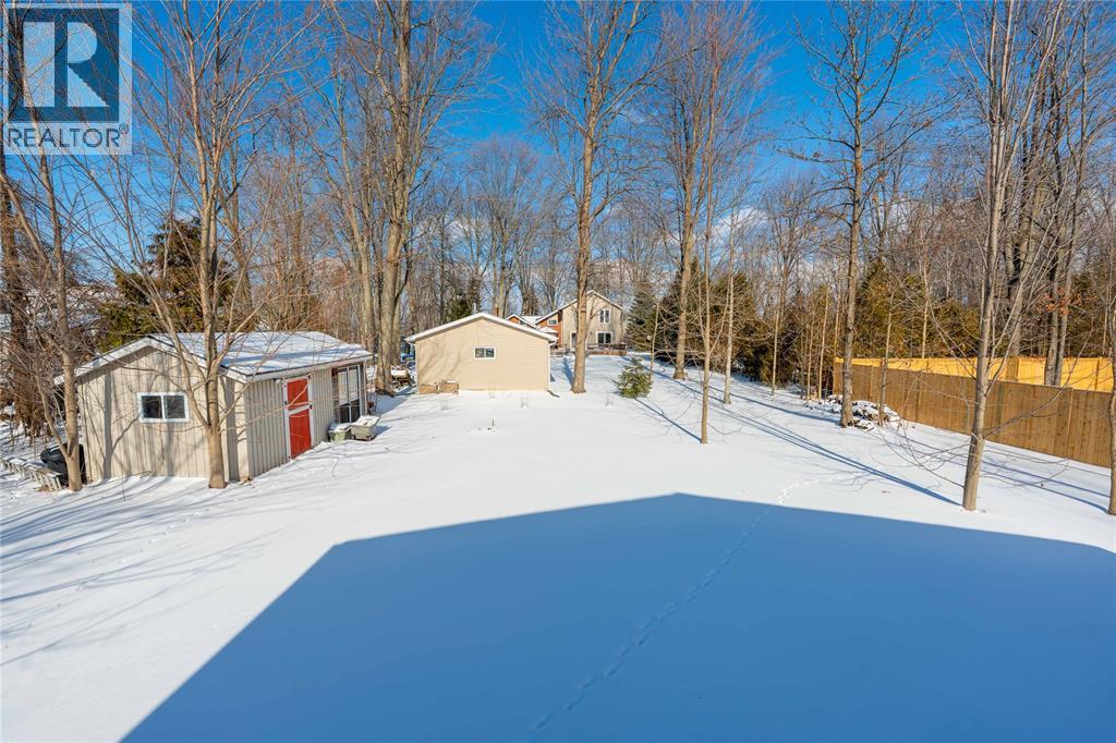 4090 Collingwood Street, Plympton-Wyoming, Ontario  N0N 1J6 - Photo 35 - 26001929